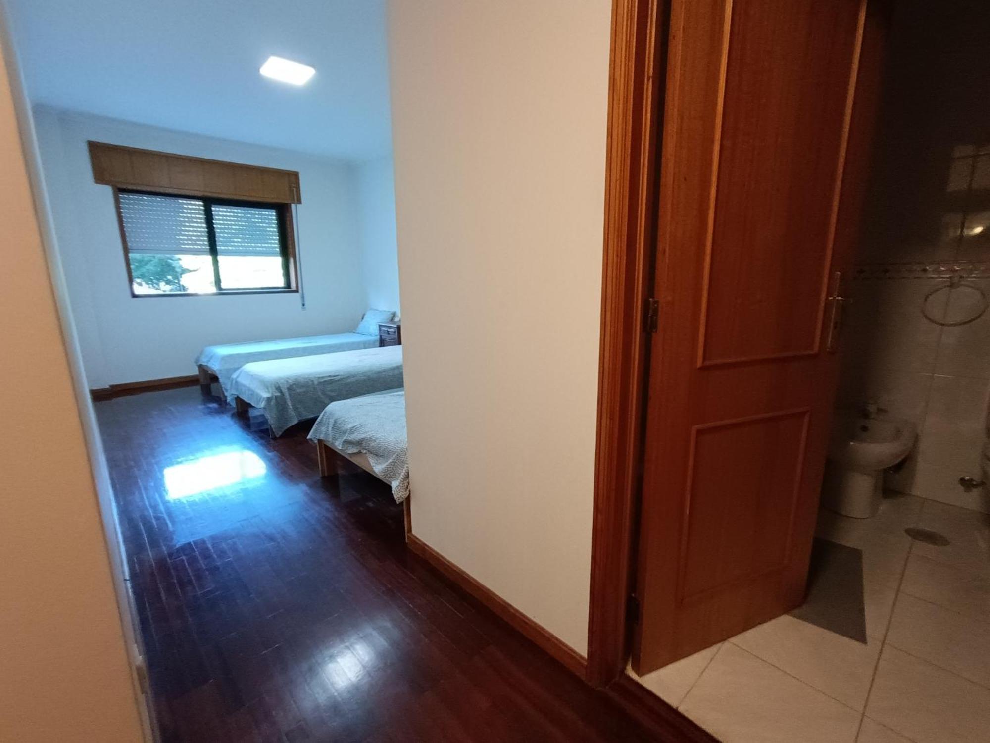 Camaratas De Camas Partilhadas Barcelos Bagian luar foto